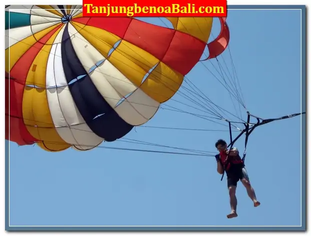 Parasailing Tanjung Benoa Bali
